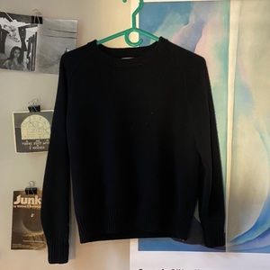 EVERLANE black cashmere crewneck sweater